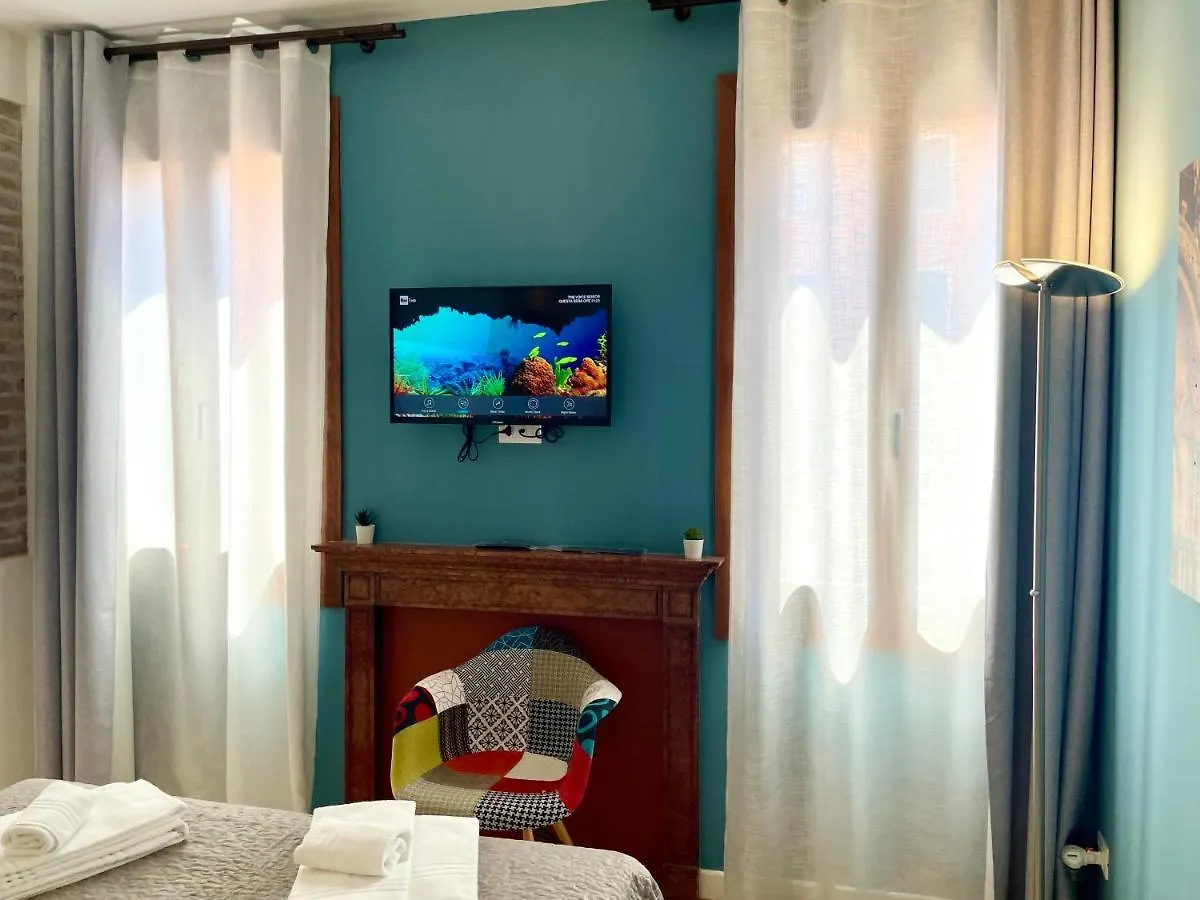 San Marco Luxury Apartments Steps From St Marks Venecia 0*,  Italia